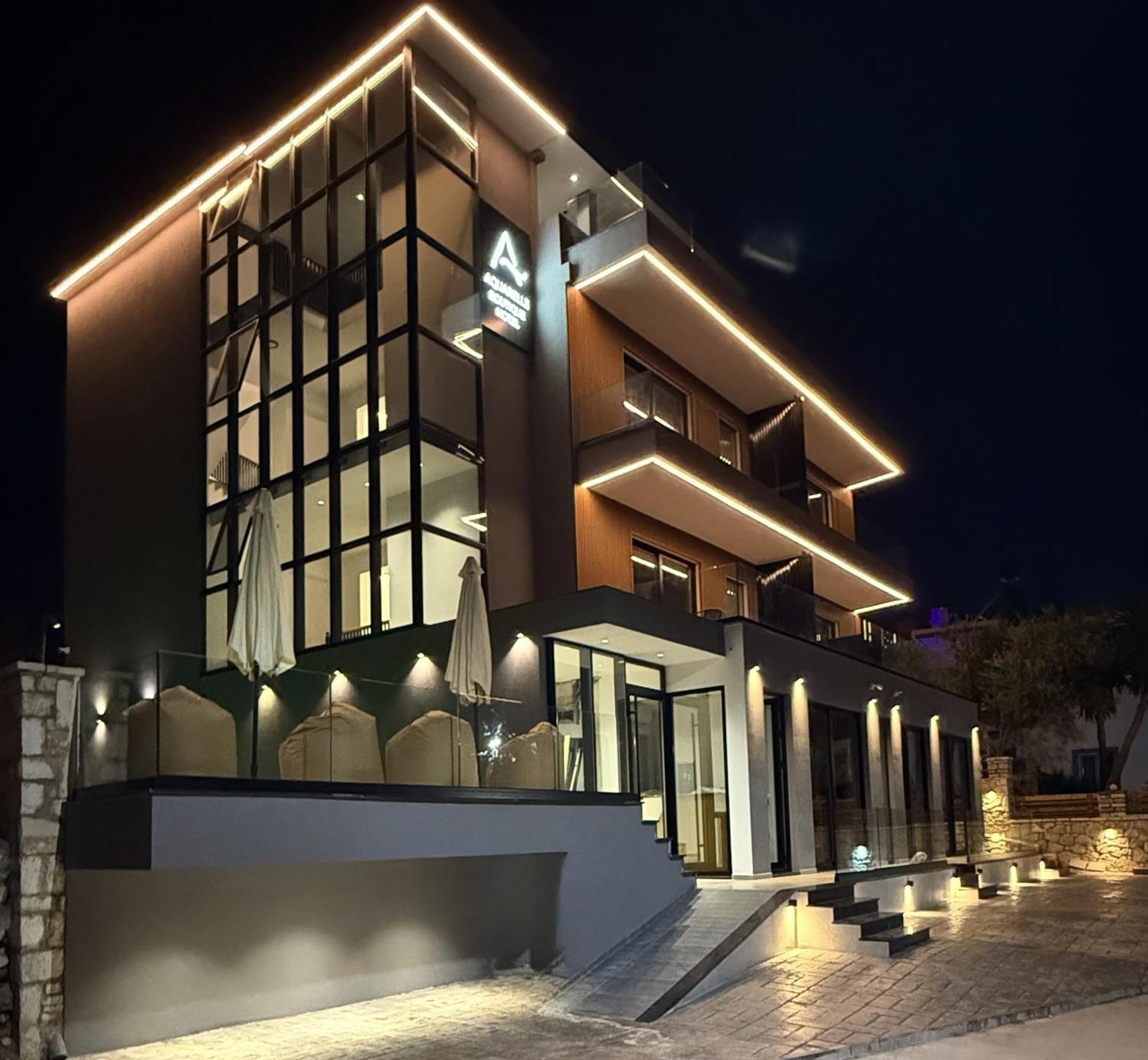 Aquarelle Boutique